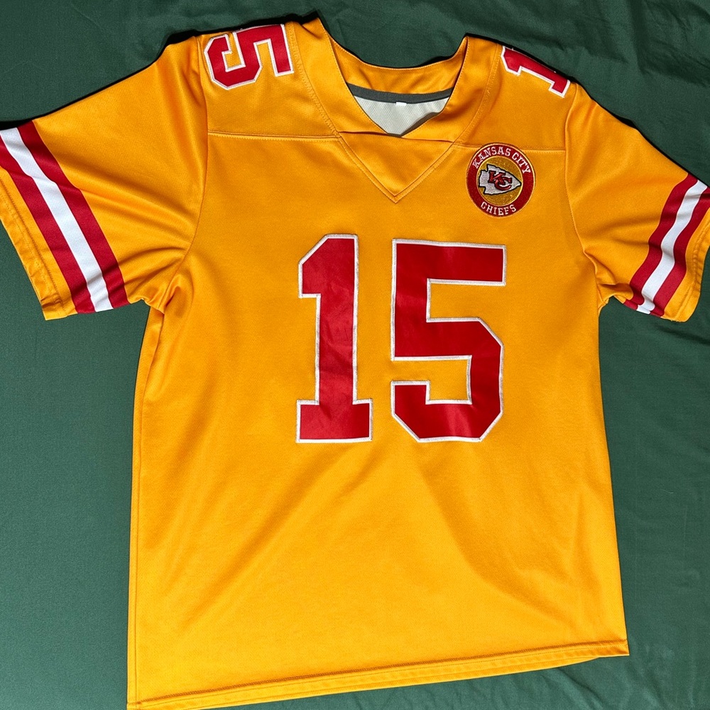 Kansas City Chiefs Patrick Mahomes #15 Football Jersey